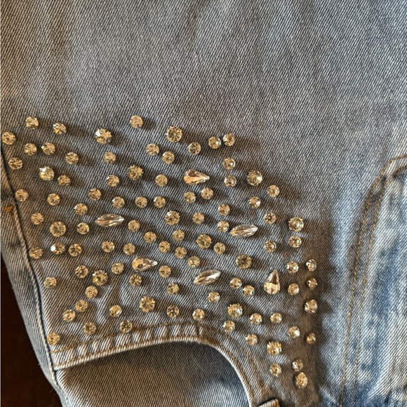 Cloud Ten Jean shorts. Crystal embellishments. NWT. Super cute! Size medium - Picture 3 of 14